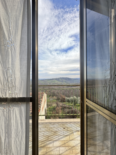 Image No.24-5 Bed Country House for sale