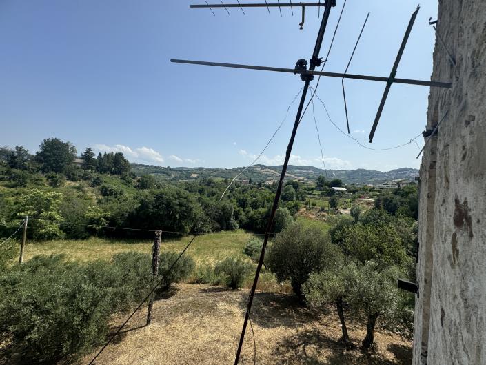 Image No.36-2 Bed Semi-Detached for sale