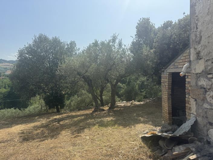 Image No.43-2 Bed Semi-Detached for sale