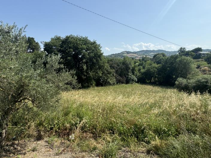 Image No.48-2 Bed Semi-Detached for sale