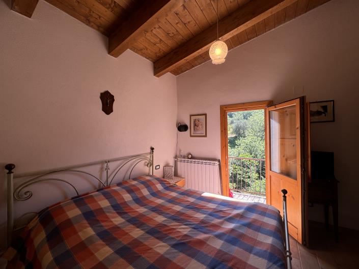 Image No.17-3 Bed Villa / Detached for sale