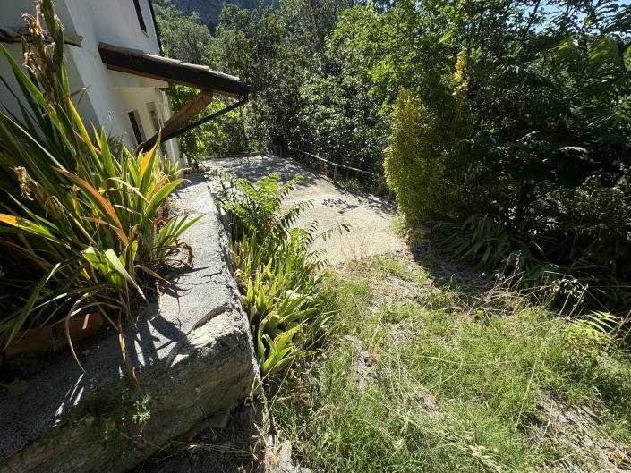 Image No.56-3 Bed Villa / Detached for sale