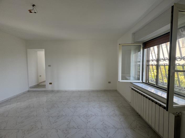 Image No.19-3 Bed Villa / Detached for sale