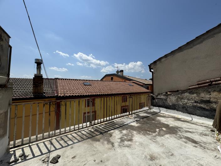 Image No.27-2 Bed Townhouse for sale