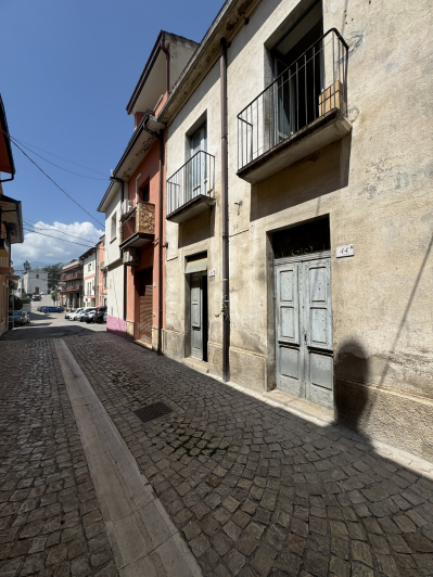 Image No.44-2 Bed Townhouse for sale