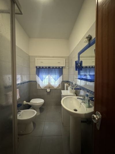 Image No.19-3 Bed Villa / Detached for sale