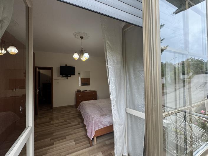 Image No.26-3 Bed Villa / Detached for sale