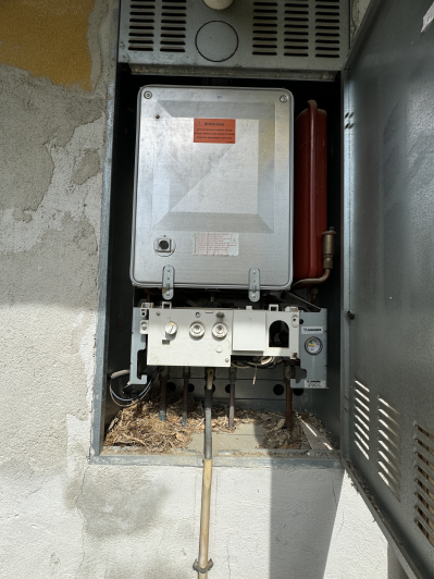 Image No.32-2 Bed Semi-Detached for sale