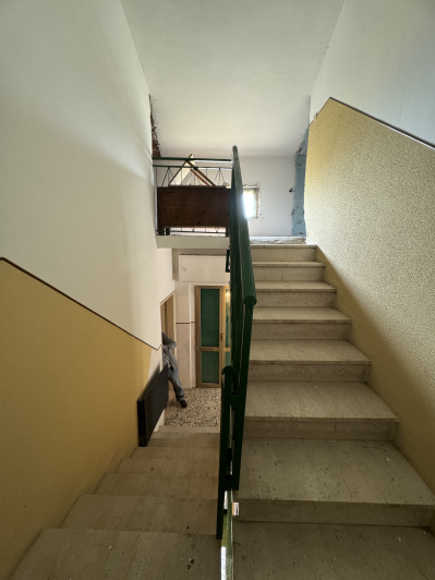 Image No.13-2 Bed Semi-Detached for sale