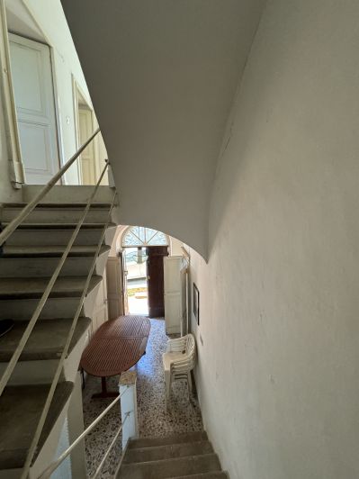 Image No.25-3 Bed House for sale