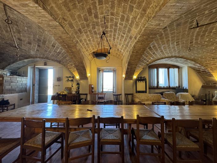 Image No.9-3 Bed House for sale