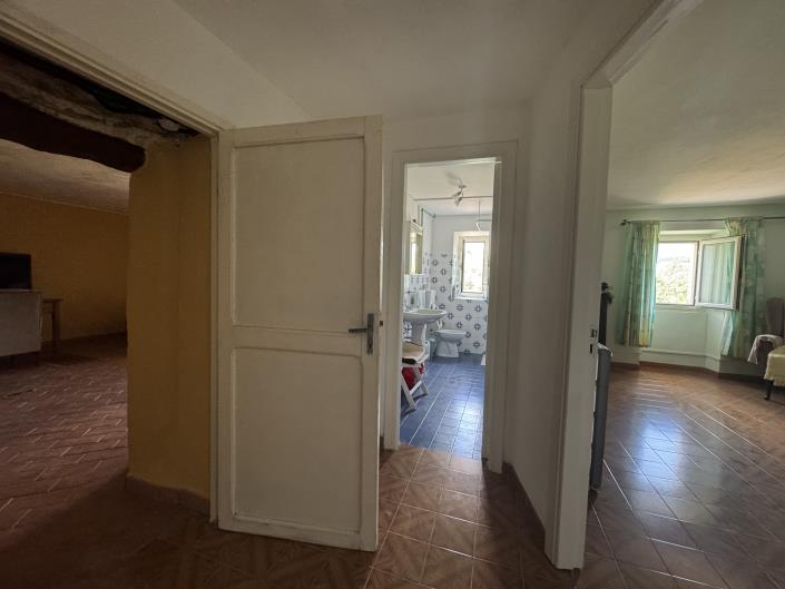 Image No.27-2 Bed Village House for sale