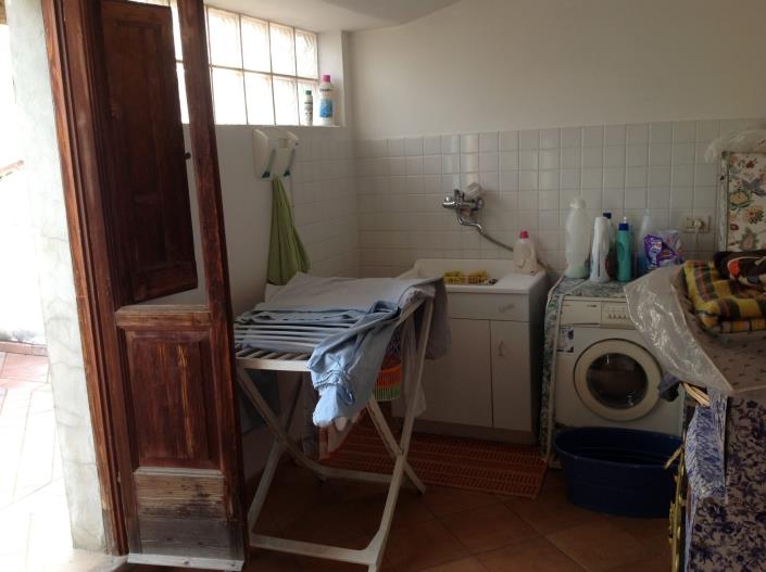 Image No.47-6 Bed Townhouse for sale