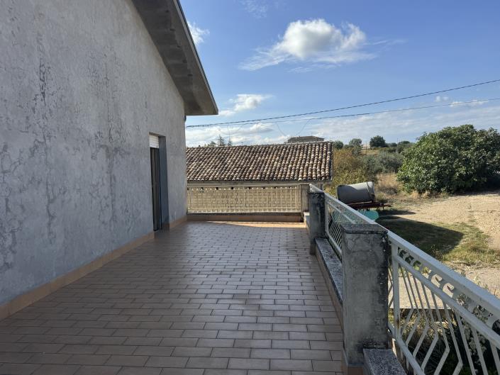 Image No.32-3 Bed House for sale