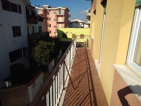 Image No.44-6 Bed Villa for sale