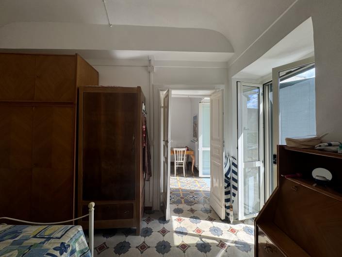 Image No.20-1 Bed Apartment for sale