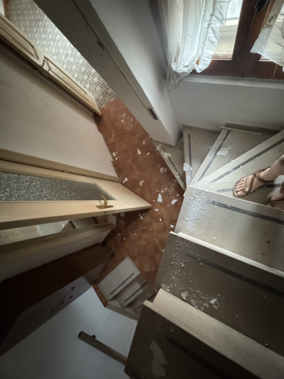 Image No.12-1 Bed Townhouse for sale