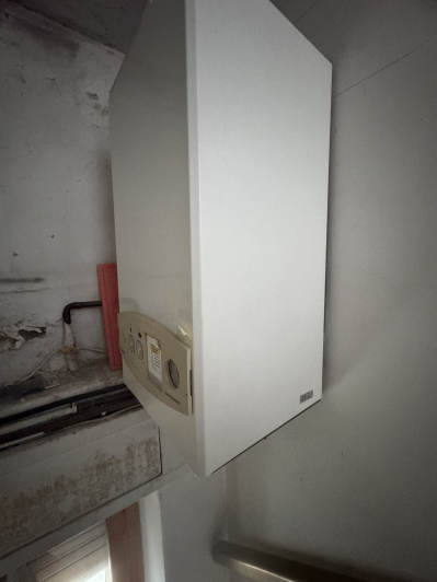 Image No.25-1 Bed Townhouse for sale