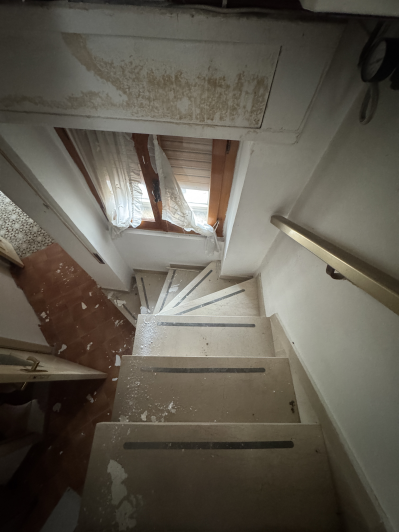 Image No.14-1 Bed Townhouse for sale