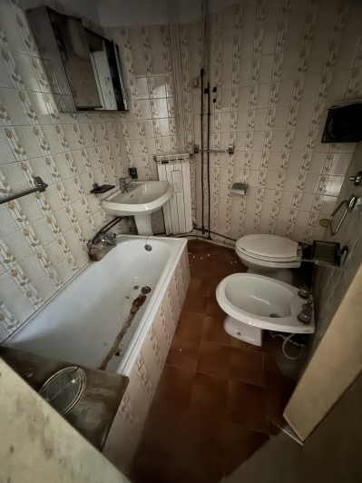 Image No.27-1 Bed Townhouse for sale