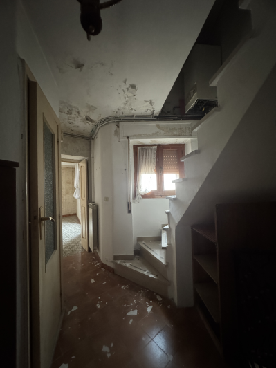 Image No.13-1 Bed Townhouse for sale