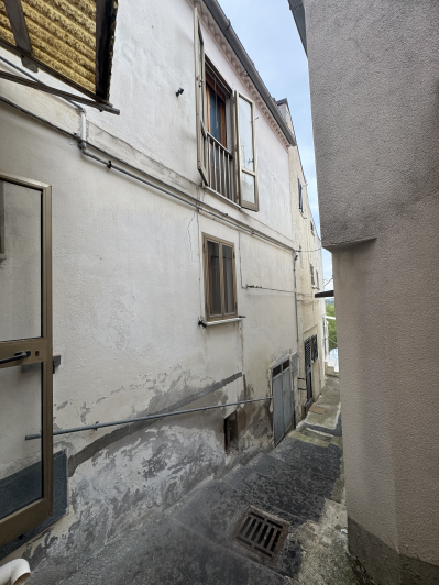 Image No.31-1 Bed Townhouse for sale