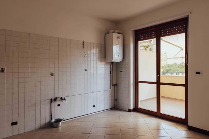 Image No.16-4 Bed Property for sale