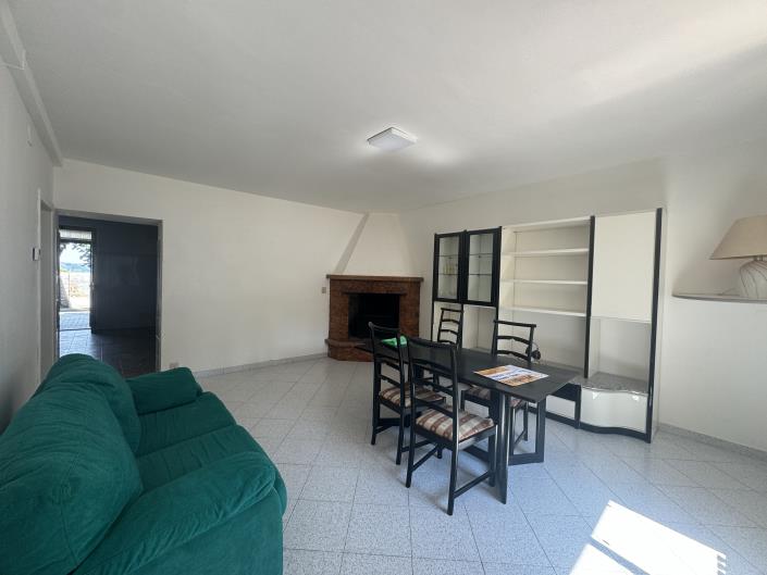 Image No.7-2 Bed Townhouse for sale