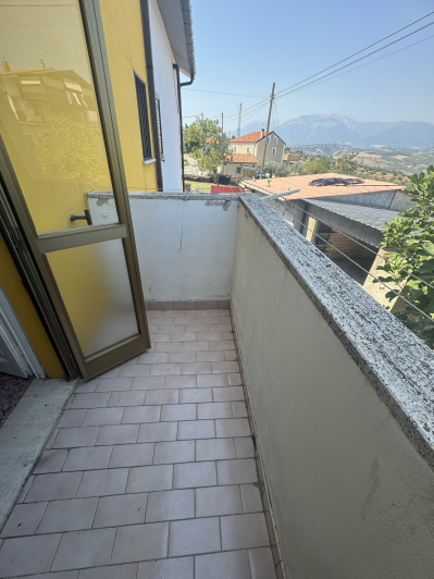 Image No.29-2 Bed Townhouse for sale