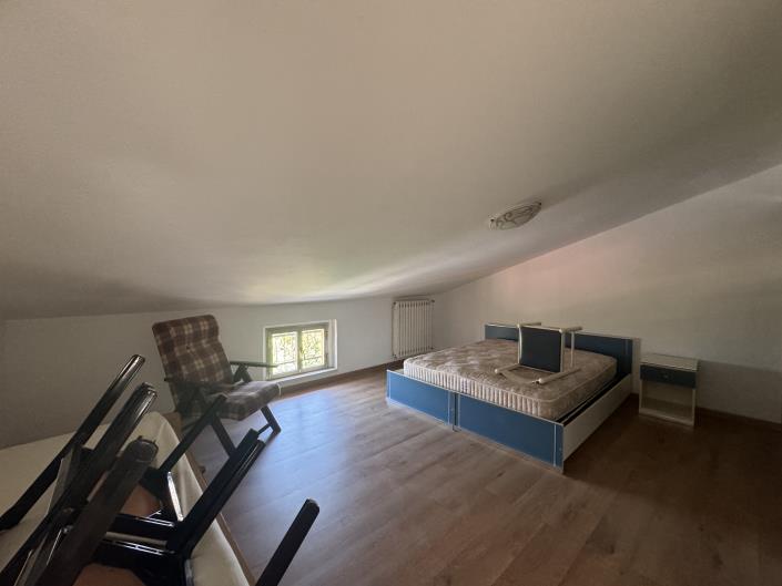 Image No.25-2 Bed Townhouse for sale