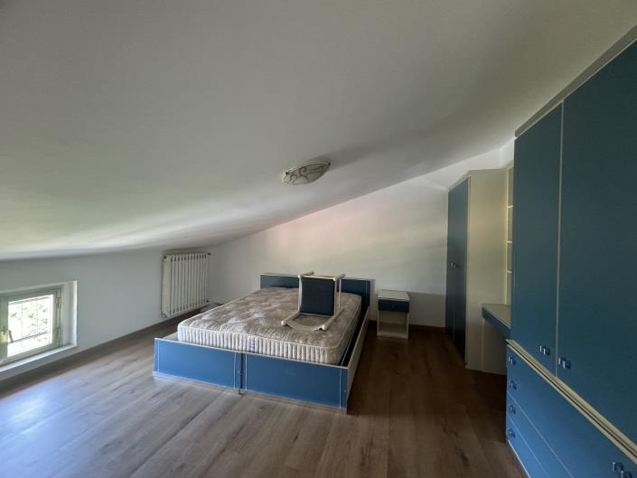 Image No.23-2 Bed Townhouse for sale