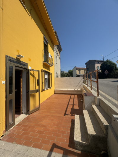 Image No.48-2 Bed Townhouse for sale