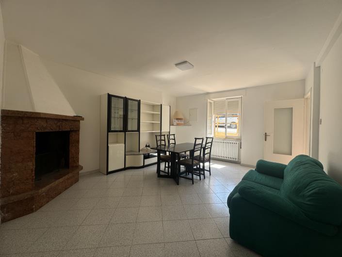 Image No.41-2 Bed Townhouse for sale