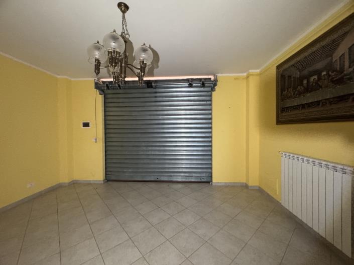 Image No.37-2 Bed House for sale