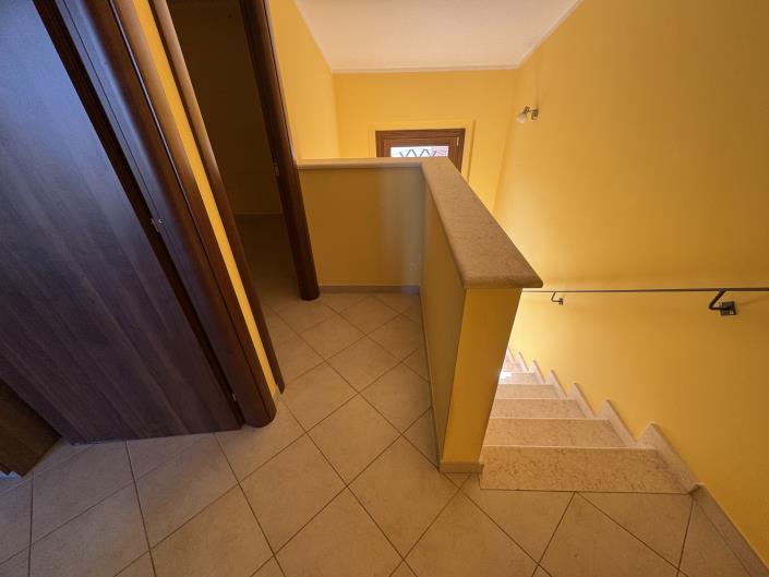 Image No.29-2 Bed House for sale