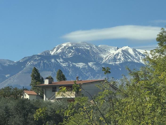 Image No.23-2 Bed House for sale