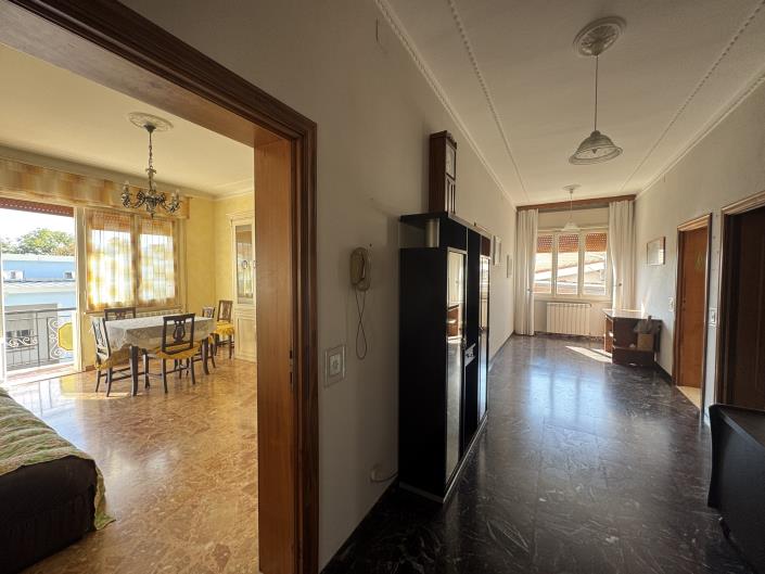 Image No.19-6 Bed Villa / Detached for sale