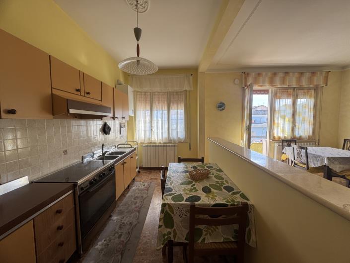 Image No.39-6 Bed Villa / Detached for sale