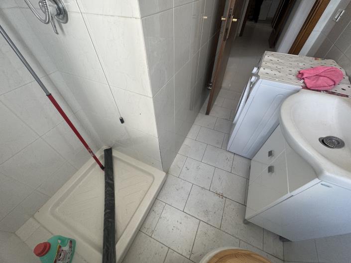 Image No.25-2 Bed Apartment for sale