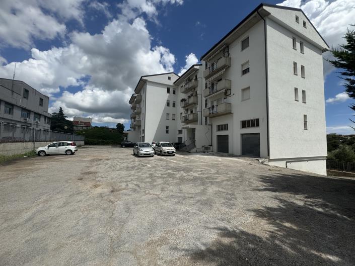 Image No.1-2 Bed Apartment for sale