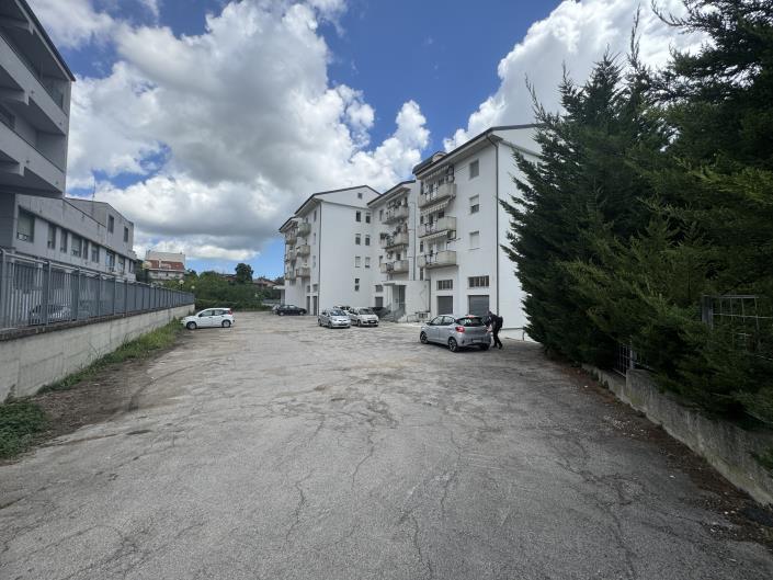 Image No.37-2 Bed Apartment for sale