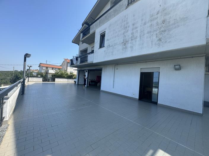 Image No.33-Apartment for sale