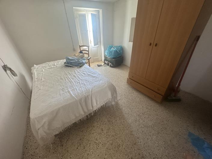 Image No.11-2 Bed Townhouse for sale