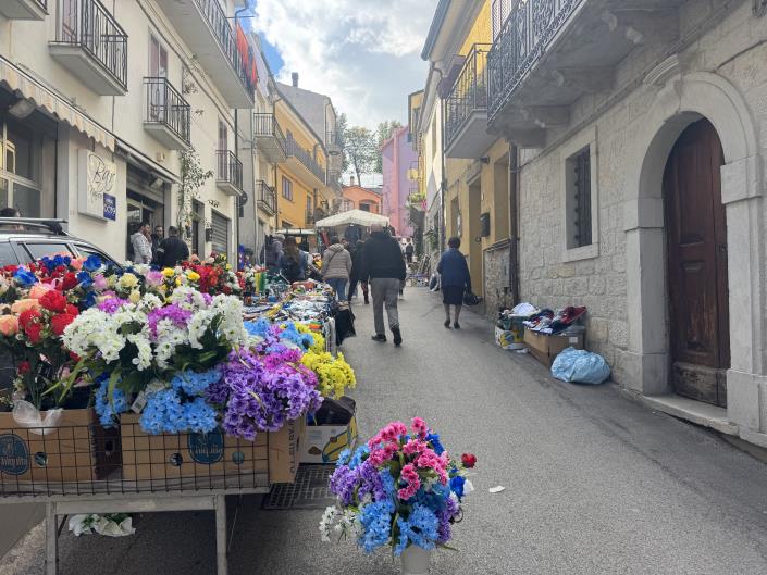Image No.50-2 Bed Townhouse for sale