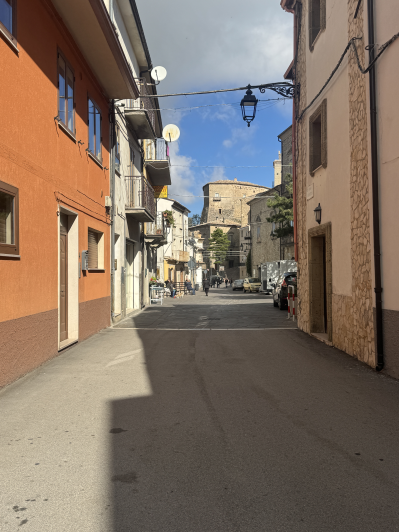 Image No.51-2 Bed Townhouse for sale