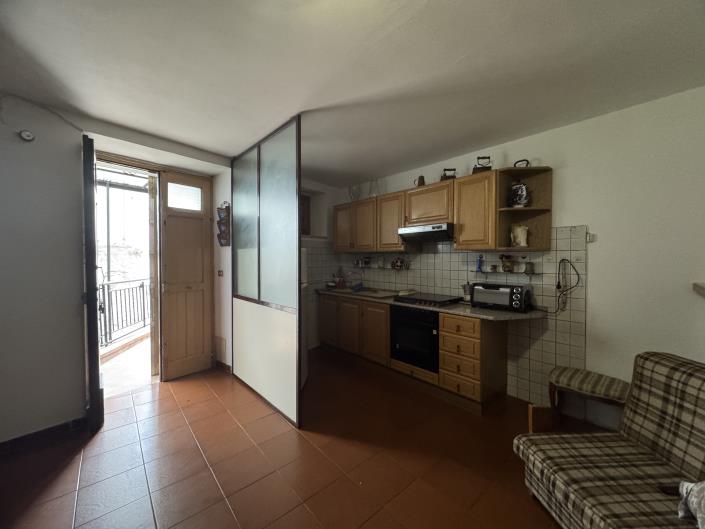 Image No.3-2 Bed Townhouse for sale