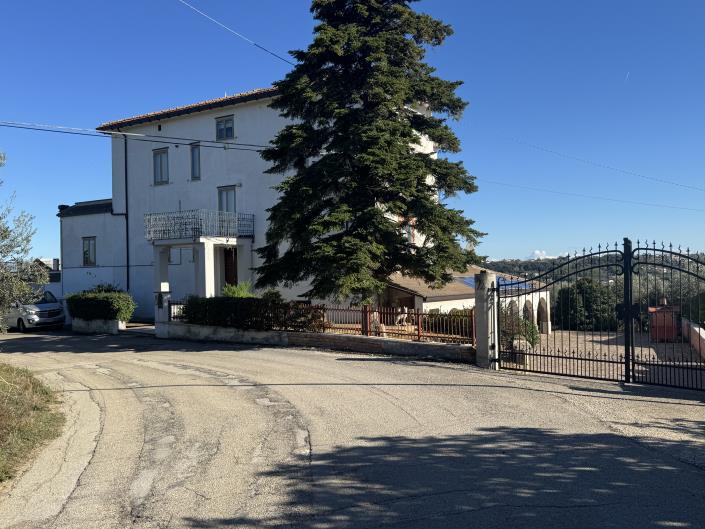 Image No.30-Villa / Detached for sale