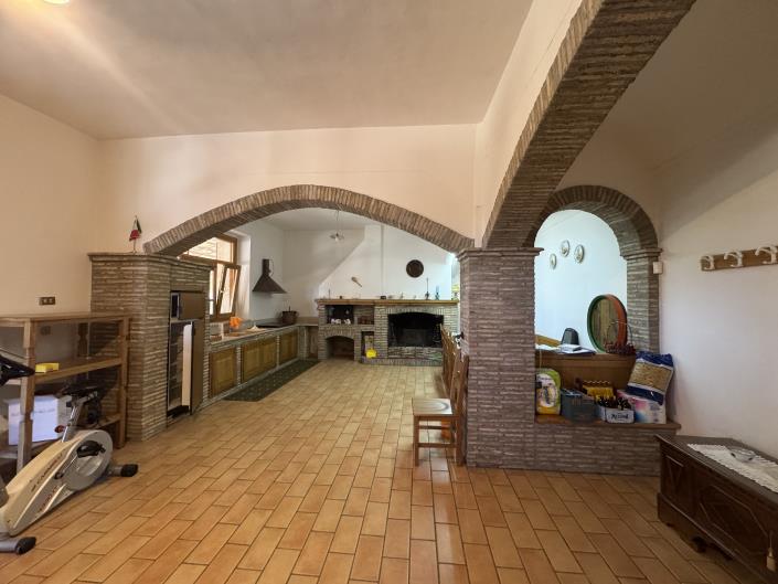 Image No.24-Villa / Detached for sale