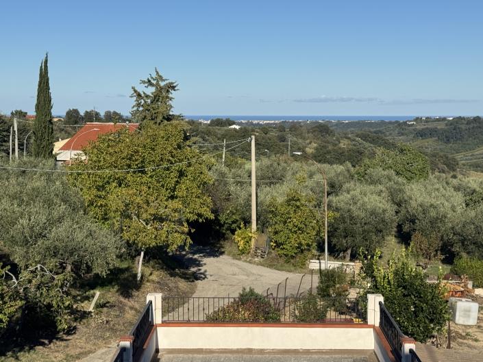 Image No.40-Villa / Detached for sale