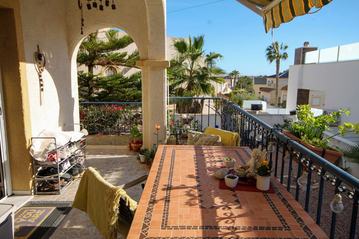 Image No.4-3 Bed House for sale